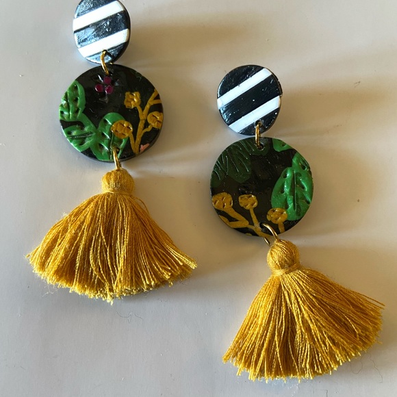 Handmade earrings - Picture 1 of 4